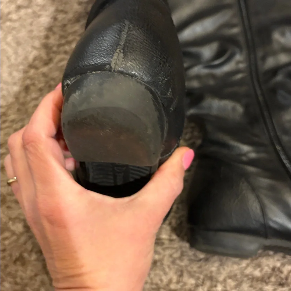 Black Boots